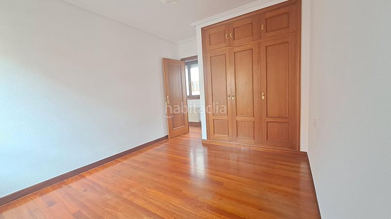 Foto a3b34223-bfc3-417d-8e51-1d85dc850539. Rent flat with heating parking in Santutxu-Basarrate Bilbao