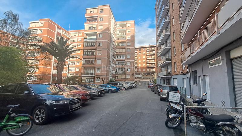 Foto cd2585d4-5f8e-4161-b0f3-5001cef0d212. Appartamento con riscaldamento parcheggio in Zurbaran Bilbao