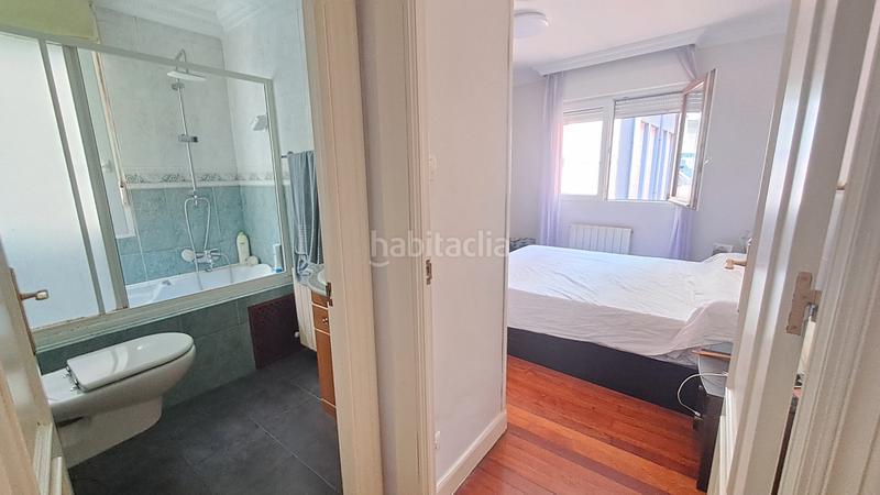 Foto f3190bce-efae-44c3-b44d-f4439a0d0f95. Flat with heating in Iturralde Bilbao