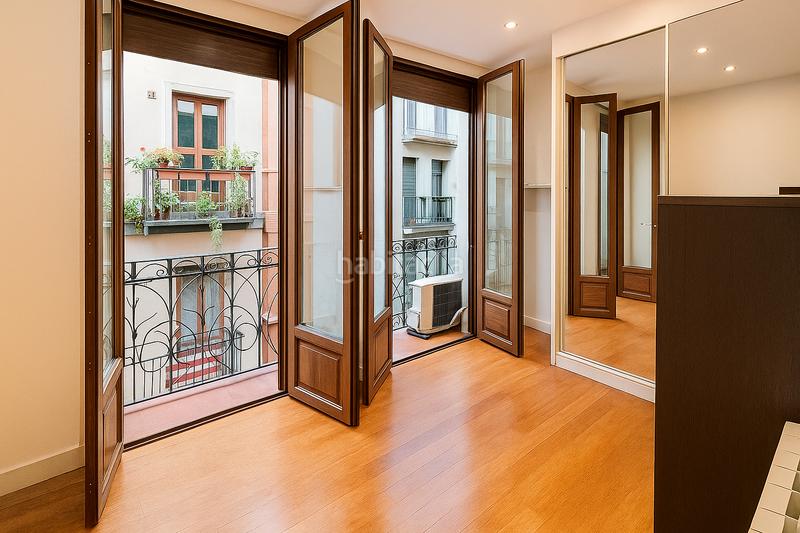 Foto 3f0ed07d-bf82-464e-9247-47a060c624c1. Pis amb calefacció a Casco Viejo Bilbao