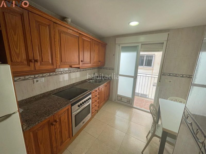 Foto 6cfce848-c3fa-4634-9065-ced85fad4c25. Pis a Casco Antiguo Águilas