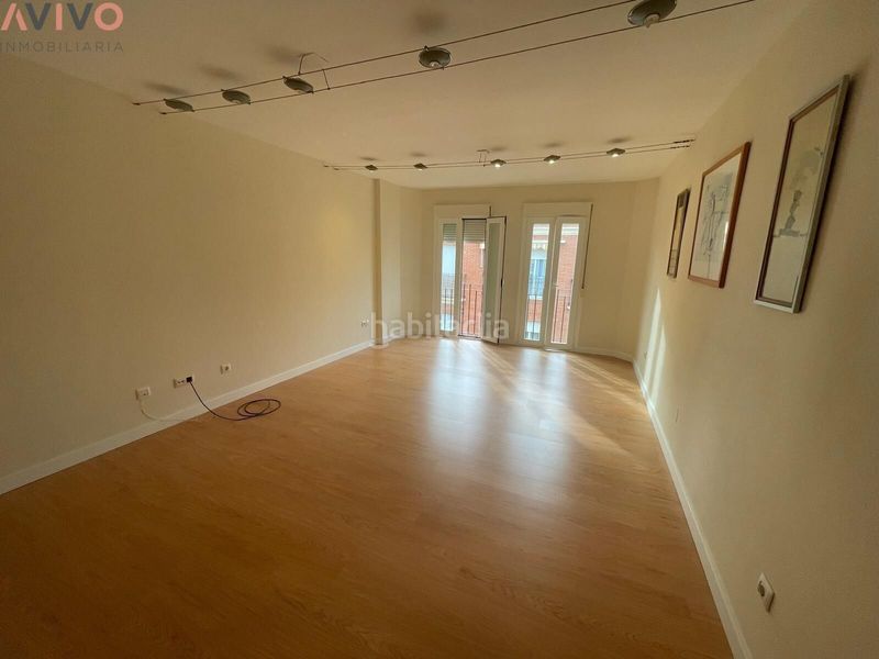 Foto c2bff554-1ef6-4bcd-b039-339f72210bee. Pis a Casco Antiguo Águilas