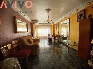 Appartement en Casco Antiguo. Pisazo de los que ya no hacen en pleno centro