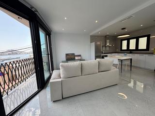 Lloguer Casa adossada a Casco Antiguo. Casa recien reformada de diseño se alquila por temporadas