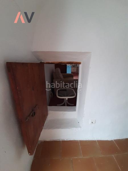 Foto e3a0bf37-94c3-45ad-b776-e503bec6398c. Masía casa del siglo xix restaurada en la zona de jaravia en San Juan de los Terreros