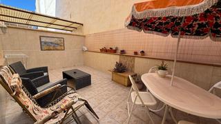Appartamento in Casco Antiguo. Piso de tres habitaciones y dos cuartos de baño