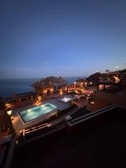 Appartement à Isla del Fraile. Se vende piso de dos habitaciones, dos cuartos de baño y un cuar