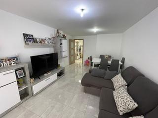 Flat in Casco Antiguo. Piso reformado con encanto en zona céntrica, a un paso de la pla
