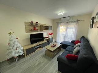 Zweistöckige Wohnung in Calabardina. Dúplex amueblado con amplias terrazas y vistas a cabo cope en ca