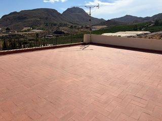 Casa en Tébar - Los Arejos. Casa independiente en el centro de los arejos