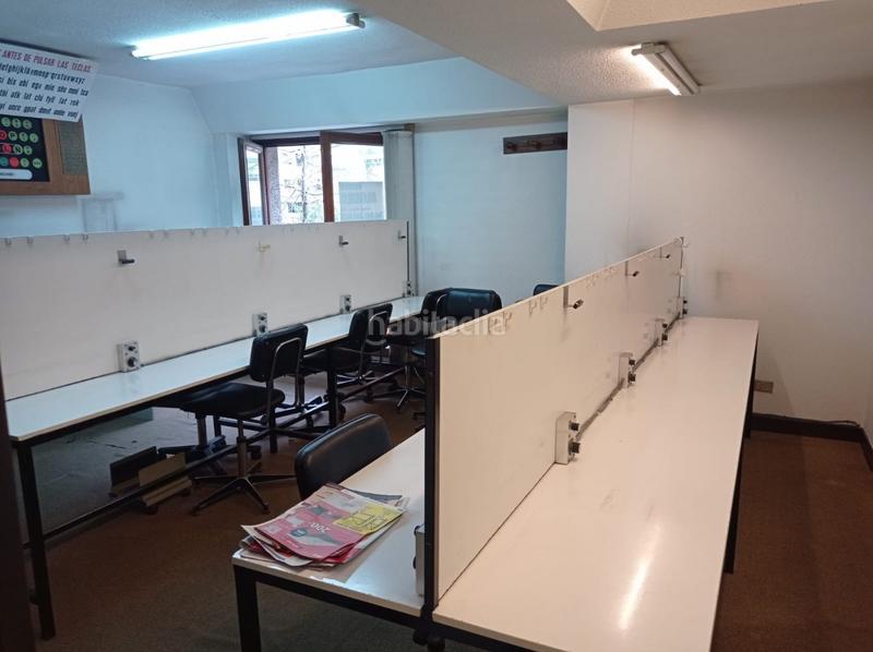 Foto 00f8da19-5b5d-4c67-bc8a-e650be658d9d. Oficina  muy amplia en plena gran vía en Gran Via Logroño