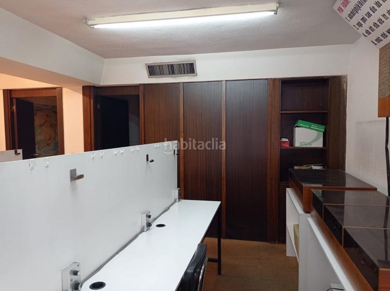 Foto 5fe71a80-9706-41e9-9ec8-b6aa3e0161dd. Oficina  muy amplia en plena gran vía en Gran Via Logroño