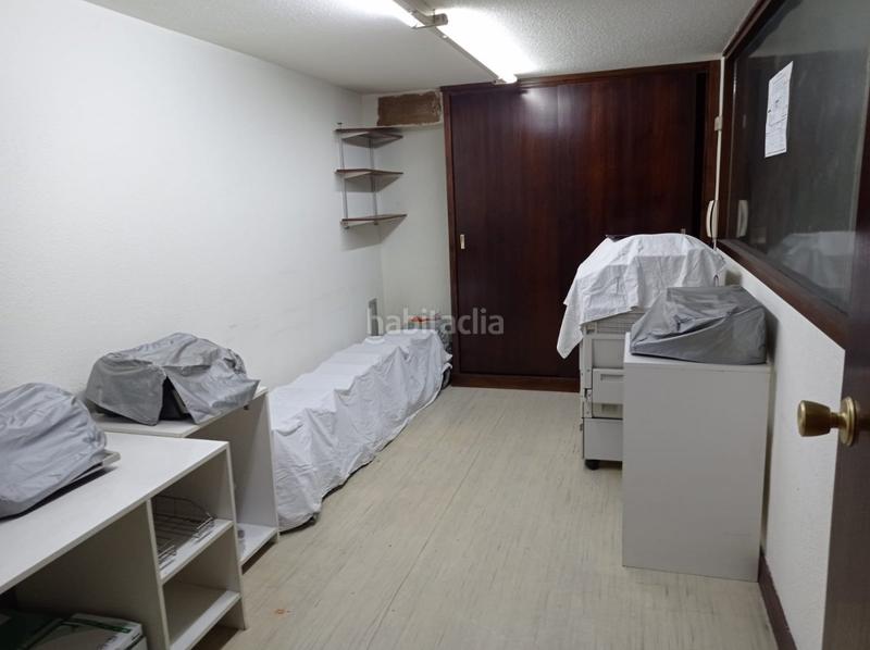 Foto 84b8a223-c4c3-4789-bf7a-4d7cda545baf. Oficina  muy amplia en plena gran vía en Gran Via Logroño