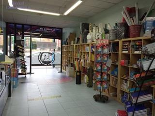 Local Comercial  Calle lardero. Amplio local totalmente acondicionado. frente a plaza primero de