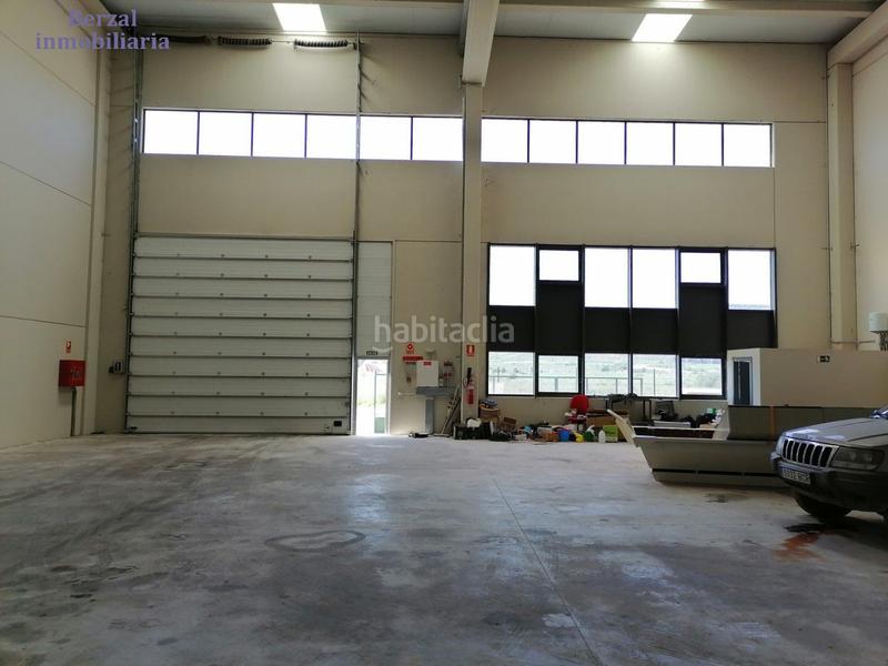 Foto 144f94b9-0e8e-4aaf-be70-19c37e53d53c. Nave industrial nave en el sequero en Arrúbal