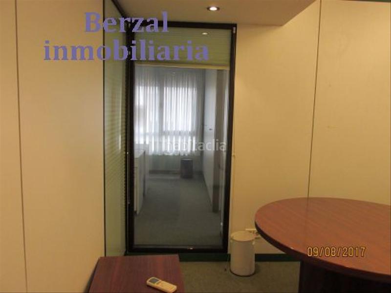 Foto 330e0086-c1fc-4a23-8953-1b90b8f29e11. Location bureau avec chauffage dans Gran Via Logroño