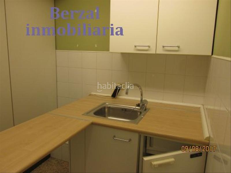 Foto e3ac7736-1eda-4043-babb-b161997be84c. Rent office space with heating in Gran Via Logroño