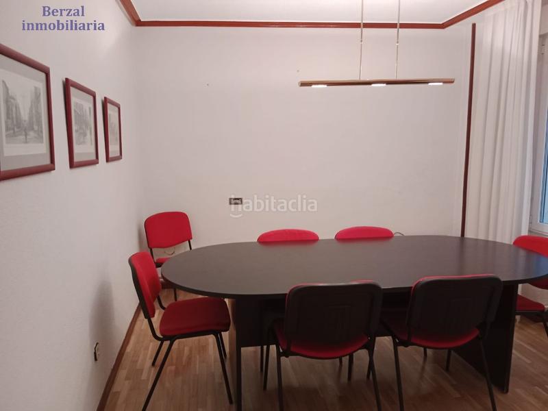 Foto 2fc2bf5f-47ec-4976-8564-3b3f7e85103b. Rent office space with heating in Casco Antiguo Logroño