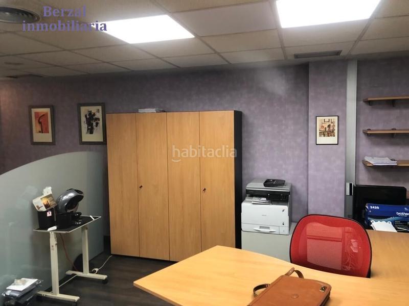 Foto 319fb79c-7784-4b2d-92c2-a25a199ea880. Büro mit heizung terrasse in Gran Via Logroño