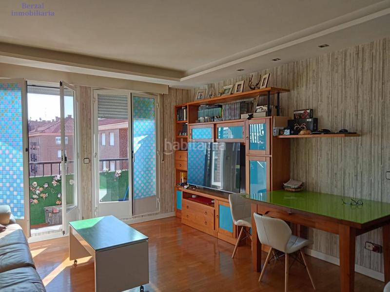 Foto 5d4bc8ae-b62d-4b98-af8e-b13254d7a06a. Appartamento con riscaldamento parcheggio piscina in Logroño