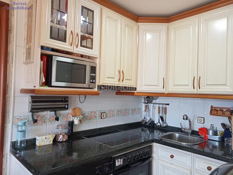 Foto 713c65bd-88df-44b7-aced-b7a8205b3806. Appartamento con riscaldamento parcheggio piscina in Logroño