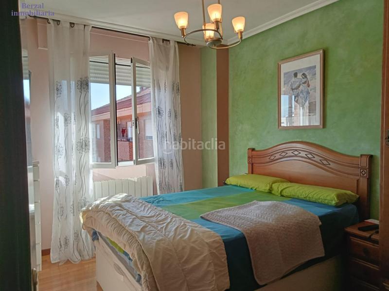 Foto a3e424a7-1204-4860-bfc9-a34ef28e4b4e. Appartamento con riscaldamento parcheggio piscina in Logroño