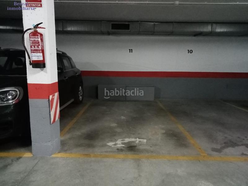 Foto ecc7bd18-6d1e-4647-846f-7ab45ff95936. Appartamento con riscaldamento parcheggio piscina in Logroño