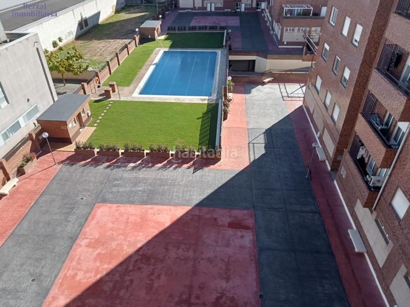 Foto fc150a01-7bee-415e-9794-9ef8acef0f02. Appartamento con riscaldamento parcheggio piscina in Logroño