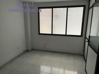 Büro in Calle de la Ciudad de Vitoria