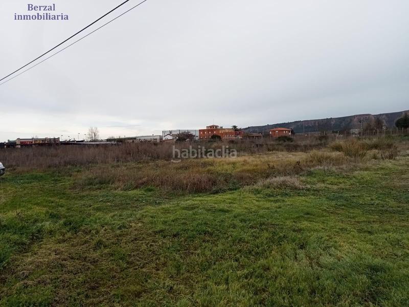 Foto bd11d427-3b37-44cc-8330-4b2fecf40cb0. Landgut in Albelda de Iregua