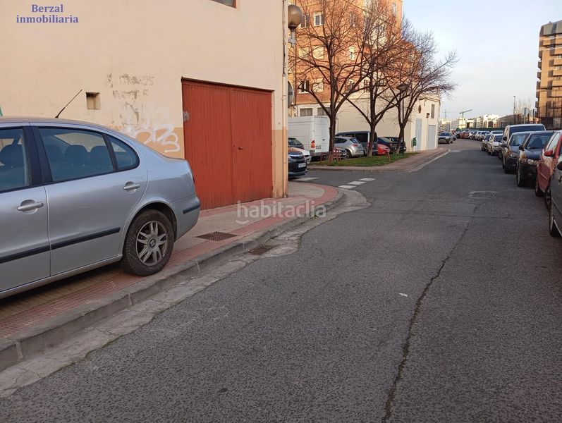 Foto 31b7c550-8096-40f7-8cbd-8f243e3de583. Local comercial a Jesuitas Logroño