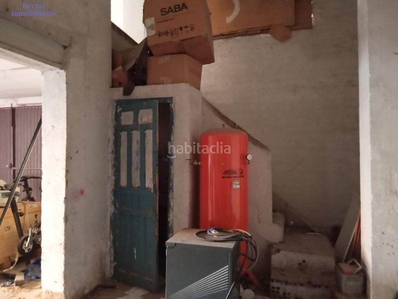 Foto fd0339a9-9e54-4e5c-bfa0-0a457cb251c5. Local comercial a Jesuitas Logroño