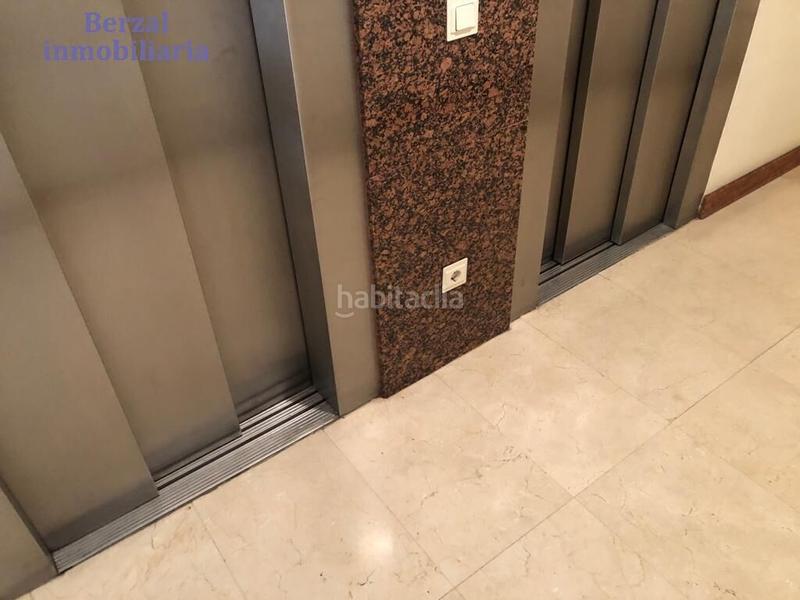 Foto 10ee4279-7166-4cef-a3fb-dd8e160f432f. Ufficio con riscaldamento in Gran Via Logroño