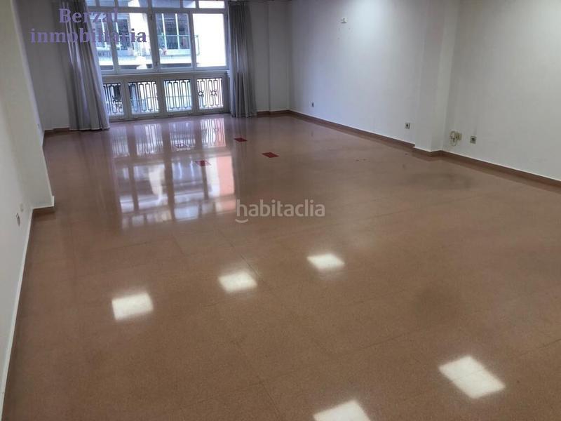 Foto 271f3b2a-022d-46fe-89b0-b55a0544ee7b. Ufficio con riscaldamento in Gran Via Logroño