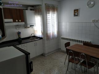Pis  Calle somosierra. Piso de tres habitaciones, para entrar a vivir. sin ascensor.