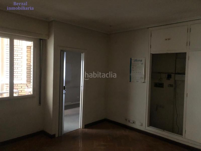 Foto bd3dcd28-5472-4a74-b55f-926c3431fb60. Appartamento con riscaldamento parcheggio in Residencia Logroño