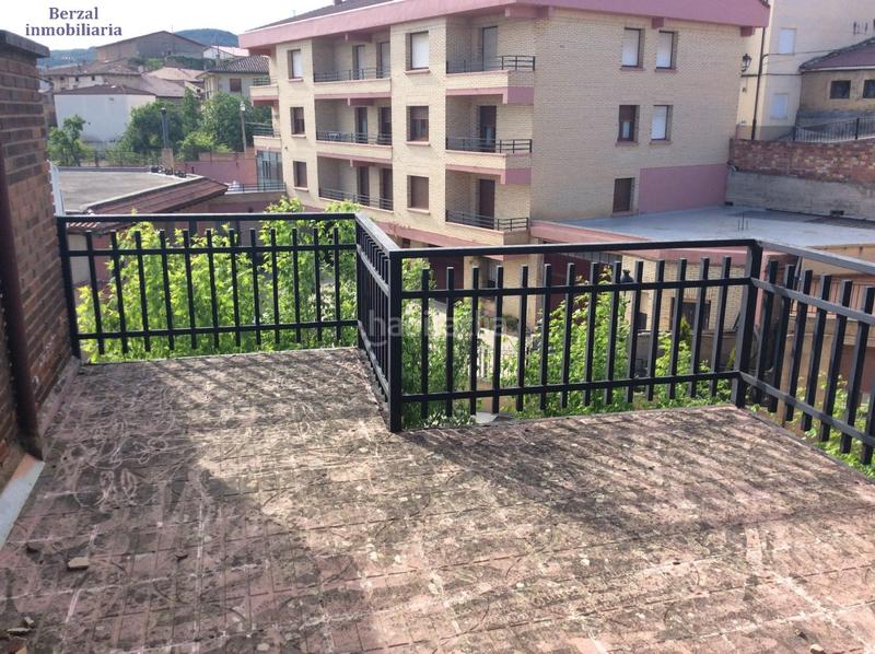 Foto 5709d4f7-c288-4187-8ffd-056ecde23921. Casa amb aparcament a Baños de Ebro / Mañueta