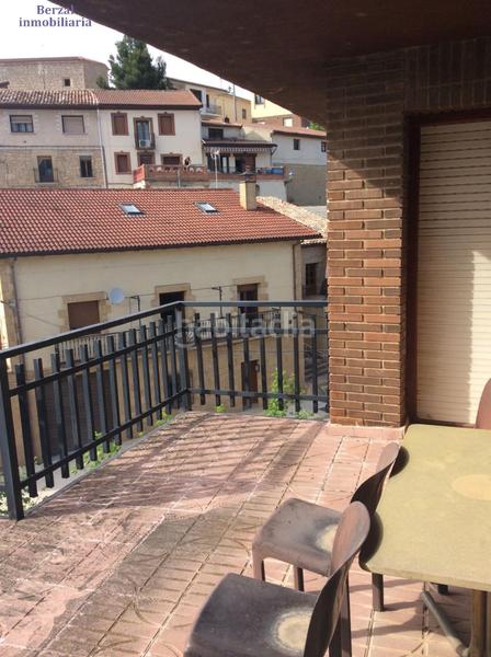 Foto df42b64d-984f-483f-99dc-f1703651ac4f. Casa amb aparcament a Baños de Ebro / Mañueta