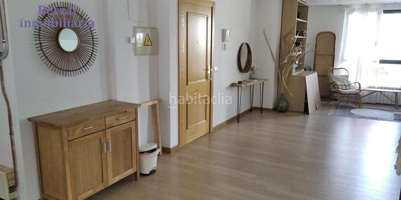 Foto b372d29b-80ca-44c5-9914-fa46d2e2962d. Location bureau avec chauffage dans Cascajos - Piqueras Logroño