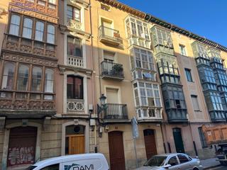 Édifice  Calle de sagasta. Edificio en rentabilidad situado en la calle sagasta de logroño