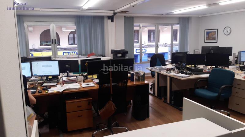 Foto c7c5d210-bbb8-4995-b64a-605fd774928a. Lloguer oficina a Gran Via Logroño
