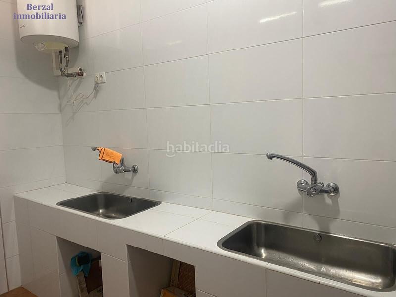 Foto aa4a459b-58bf-4bac-af25-24594fda3521. Monolocale con piscina in Villamediana de Iregua