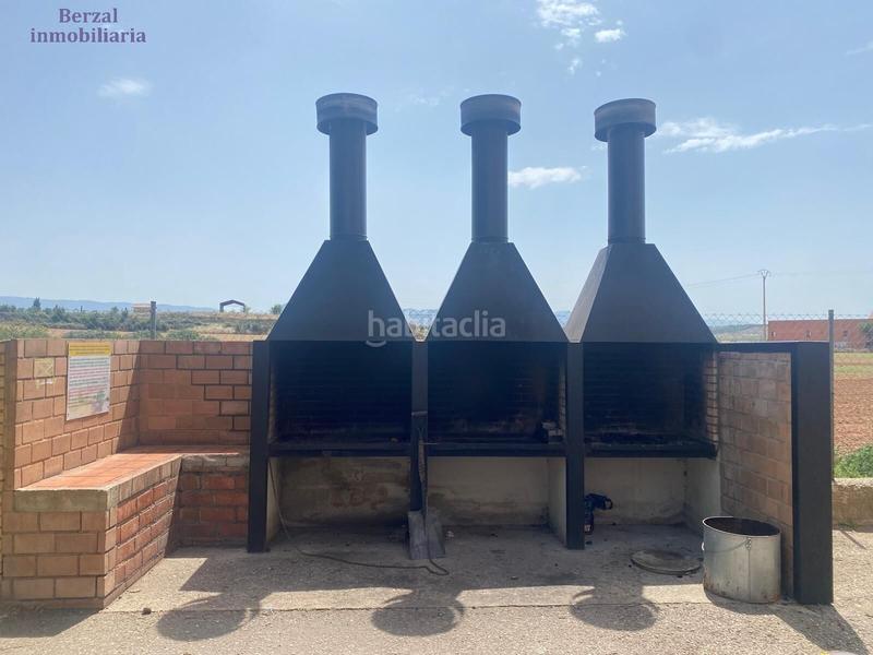 Foto ec043618-d3c9-475d-8108-2e9560ff2137. Monolocale con piscina in Villamediana de Iregua