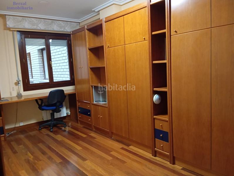 Foto 29d7bf5a-64d6-44f5-ae30-6e5041019626. Miete etagenwohnung mit heizung in Gran Via Logroño