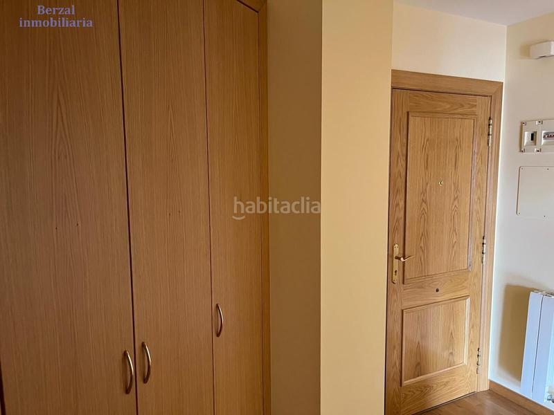 Foto 8c872c77-2d04-4231-905a-cafd5761c61f. Pis amb calefacció aparcament piscina a Los Lirios Logroño