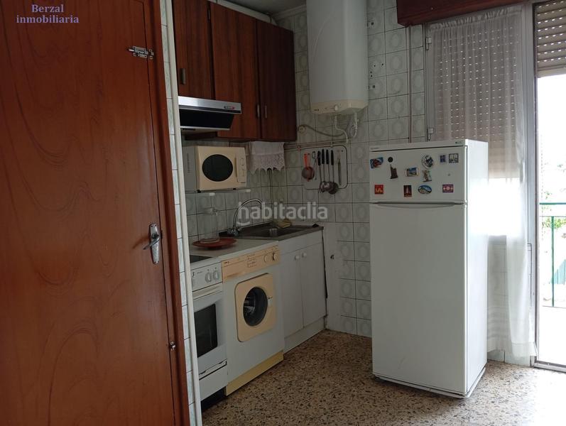 Foto 54d7bbd6-d549-40e5-8b7c-de89d747b84a. Pis amb calefacció aparcament a La Portalada - Varea Logroño