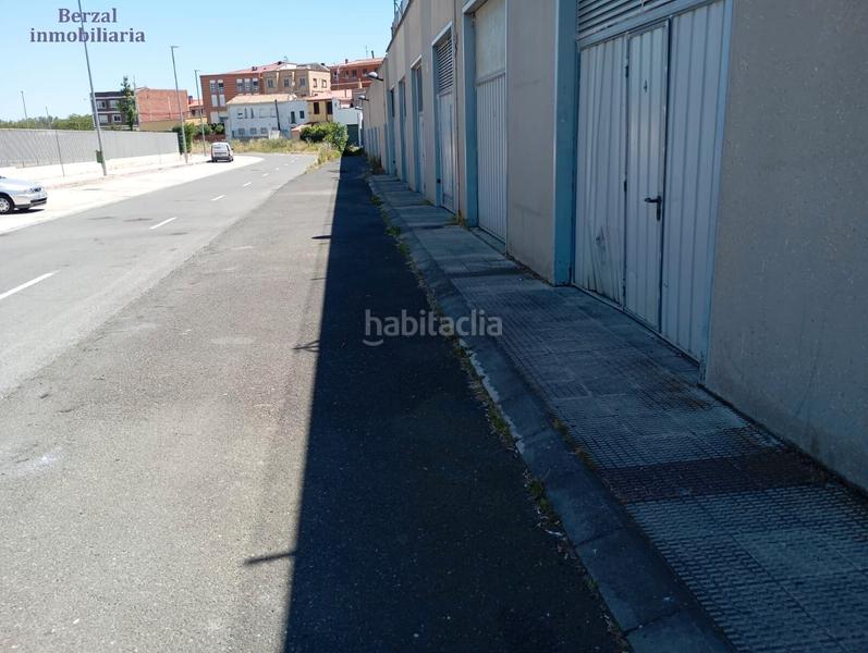 Foto 0f8e12ca-4daa-4c57-8b79-d60d465b7dfc. Pis amb calefacció aparcament piscina a La Portalada - Varea Logroño