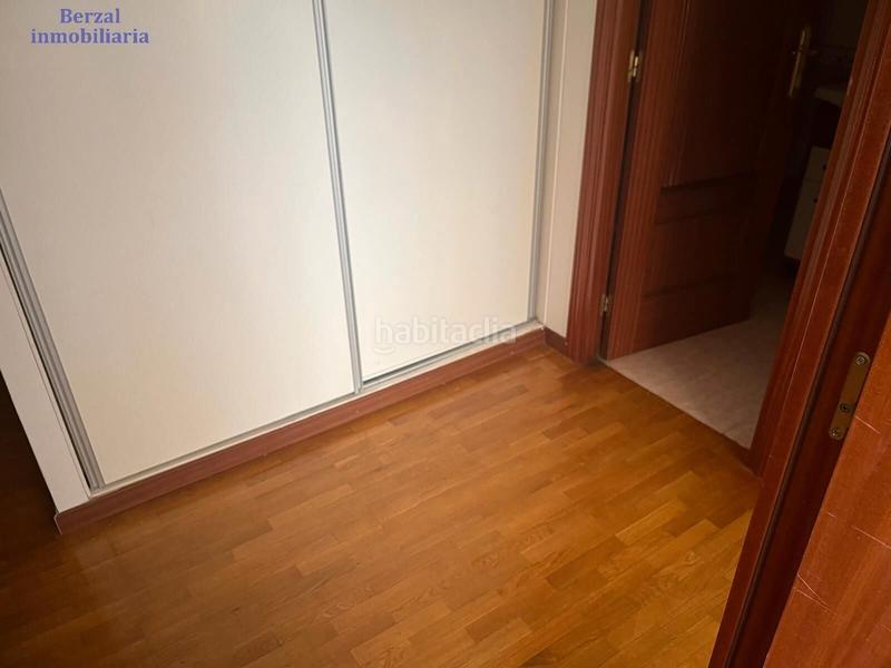 Foto 64ddd383-6c27-4cd4-9832-65b1bb647f18. Pis amb calefacció aparcament piscina a La Portalada - Varea Logroño