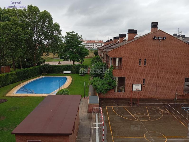 Foto 27c07c0c-b39f-4549-a764-726794c6699d. Appartement avec chauffage piscine dans La Cava - Fardachón Logroño