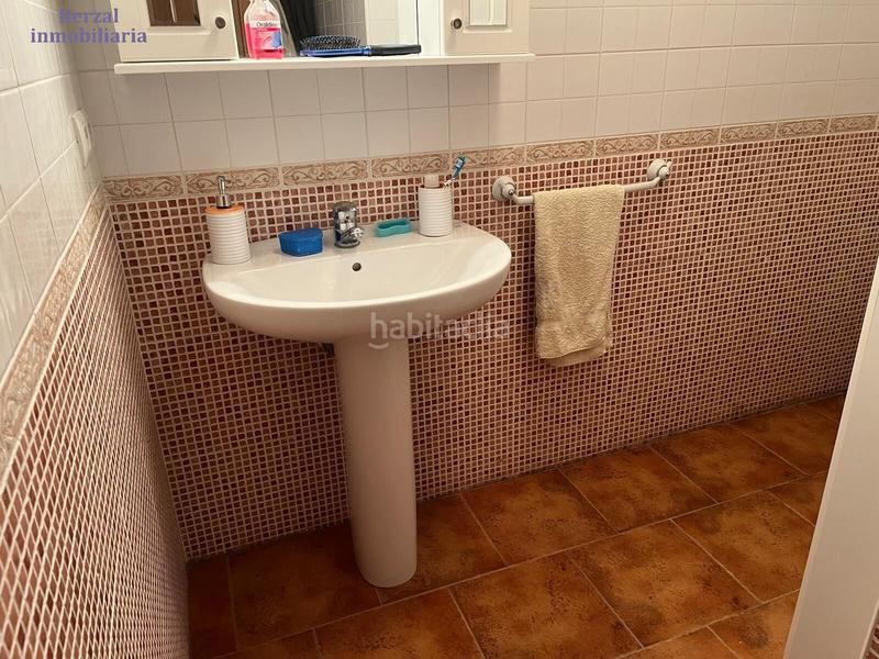 Foto 55182b55-5811-44a0-b125-76ecf77a2ea0. Reihenhaus mit heizung parking in Galilea